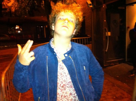 gun fingers, a sure fire way to make friends during freshers