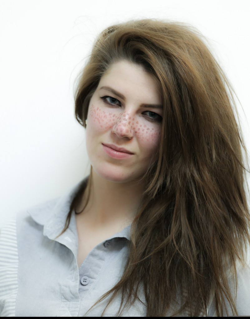 Bizarre Trends Freckles