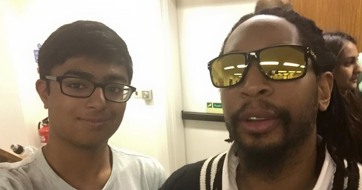 Selfies with celebs on the reg