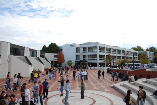 Rootes_Social_Building_at_University_of_Warwick