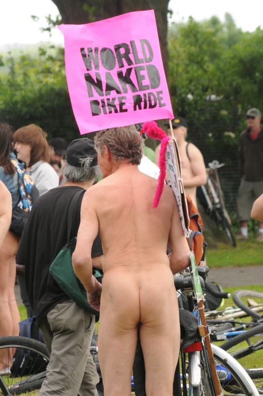 KG NAKED CYCLE 160613