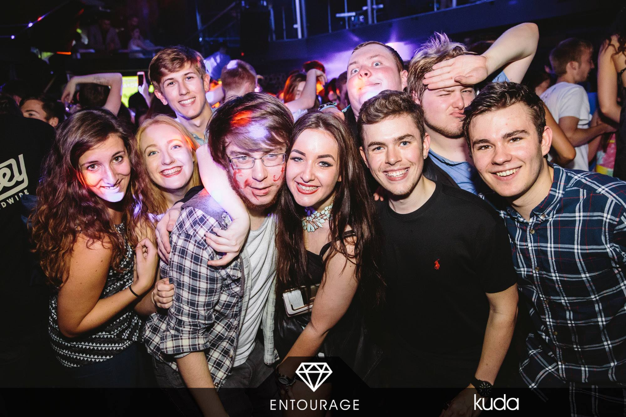 Photobomb 2