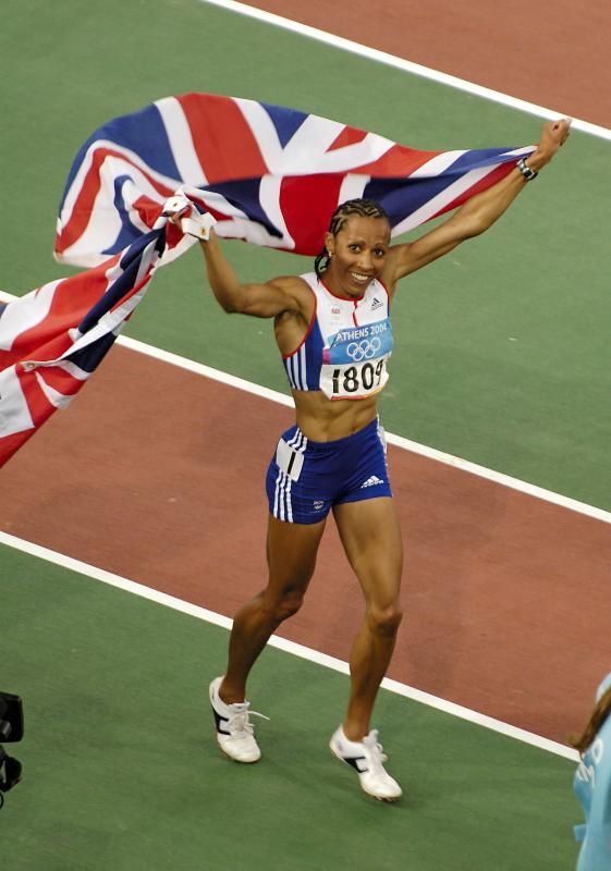 Kelly_Holmes_at_Athens_2004