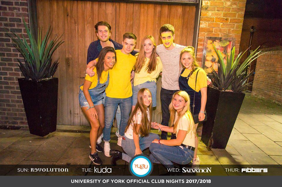 Someone needs to sort out their fake tan