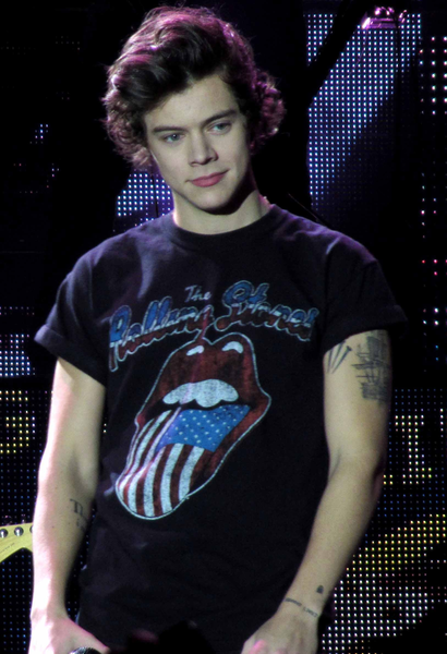 410px-HarryStyles2013-corte2