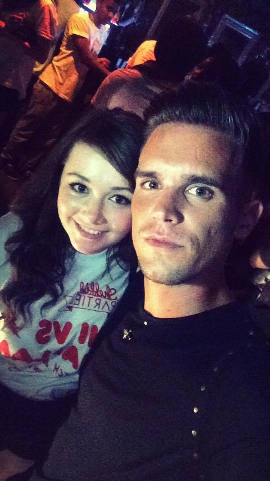 Gelfie- standard Gaz G Shore selfie