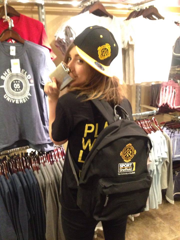 Varsity Garms Bag n cap