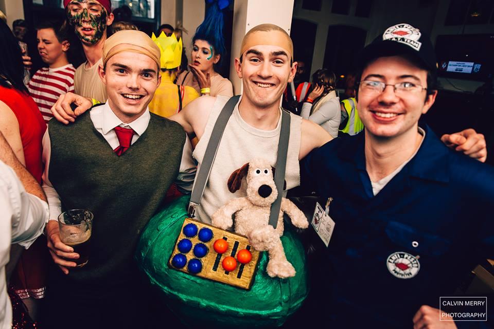 "It's the wrong trousers Gromit!!!"