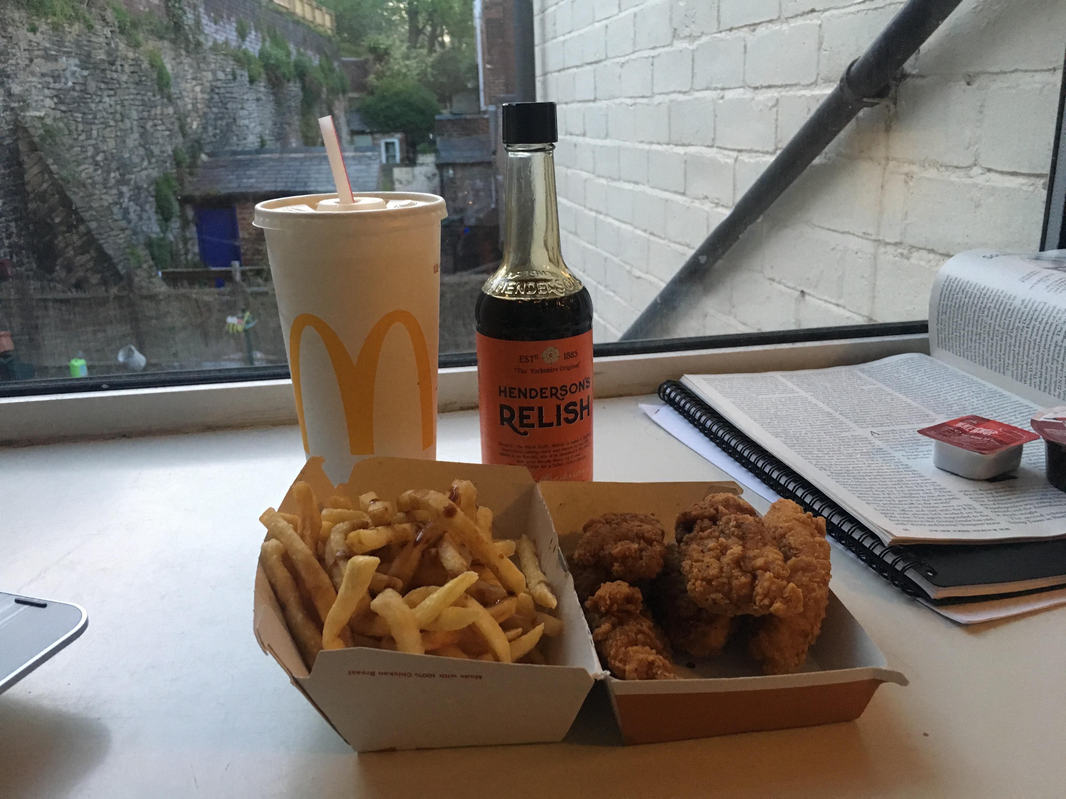 Image may contain: Cookie, Biscuit, Pot, Fries, Food, Cup