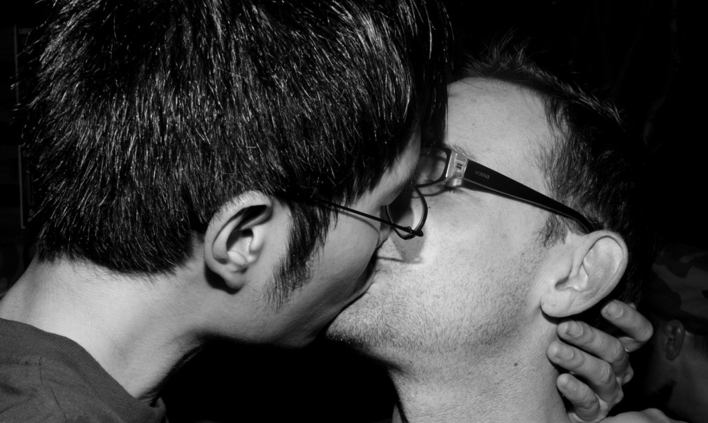 kiss
