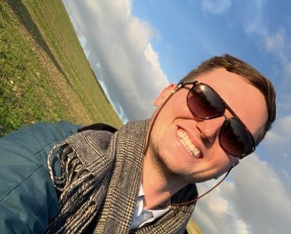 Image may contain: Field, Selfie, Man, Cloud, Grass, Plant, Photo, Portrait, Photography, Head, Sky, Glasses, Nature, Outdoors, Clothing, Apparel, Smile, Accessory, Accessories, Sunglasses, Person, Face, Human