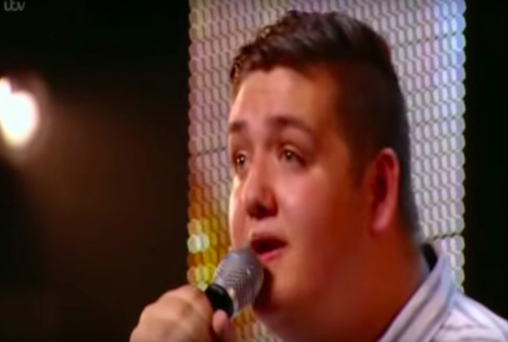Tom stunned the judges and audience with his spine-tingling performance