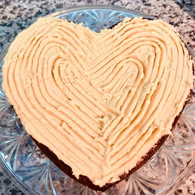 Image may contain: Icing, Cake, Dessert, Food, Cream, Creme, Fungus