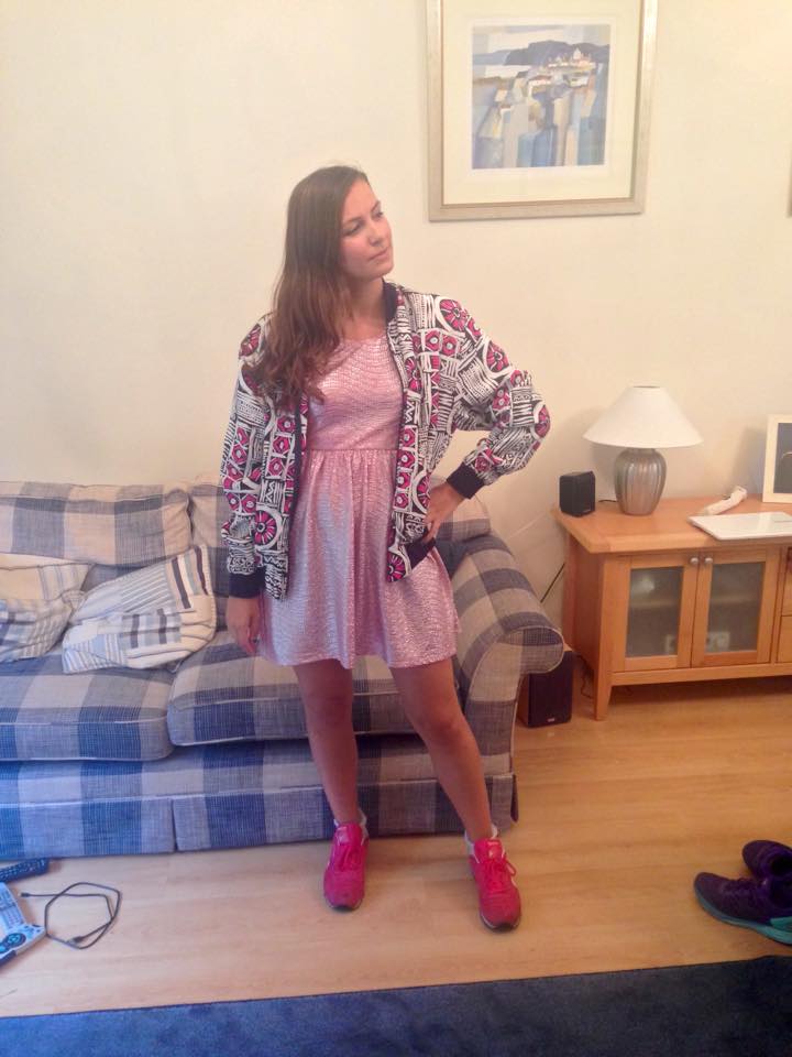 pink dress
