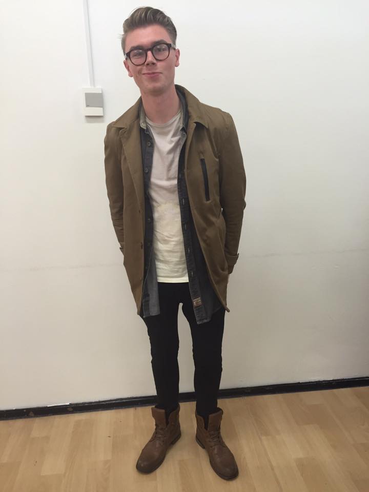 khaki will forever be in fashion. 