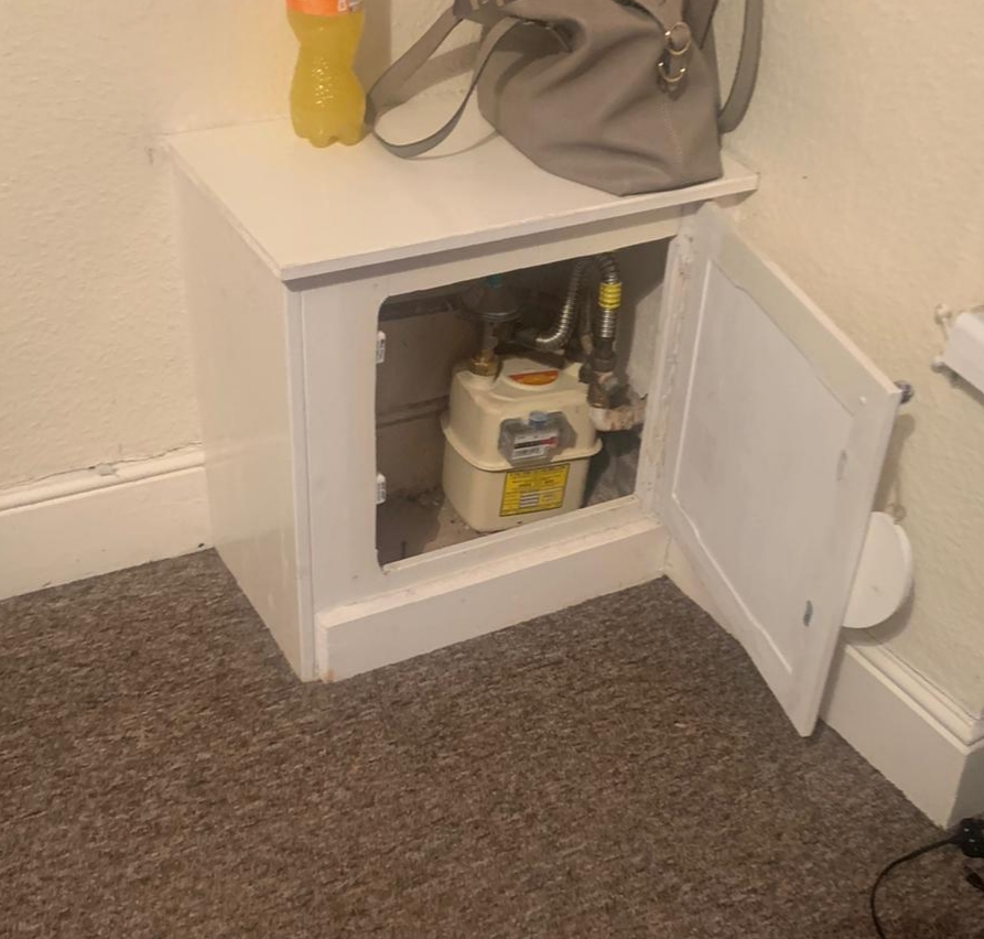 heated storage cupboard
