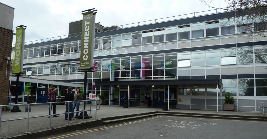 Oxford_Brookes_university_Gipsy_Lane_reception