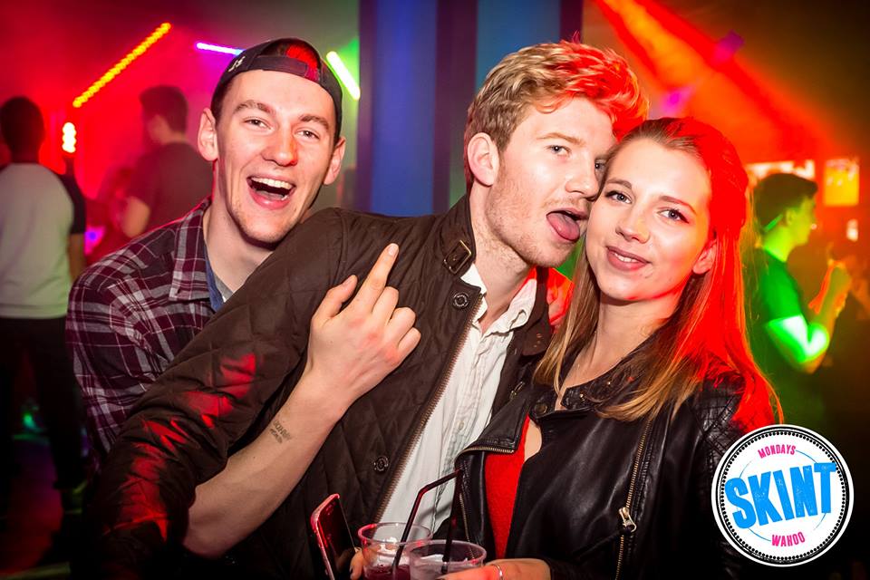 3rd wheel
