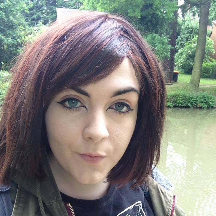 Hiding the truth: the wig looks incredibly similar to my old hair, so not many people noticed.