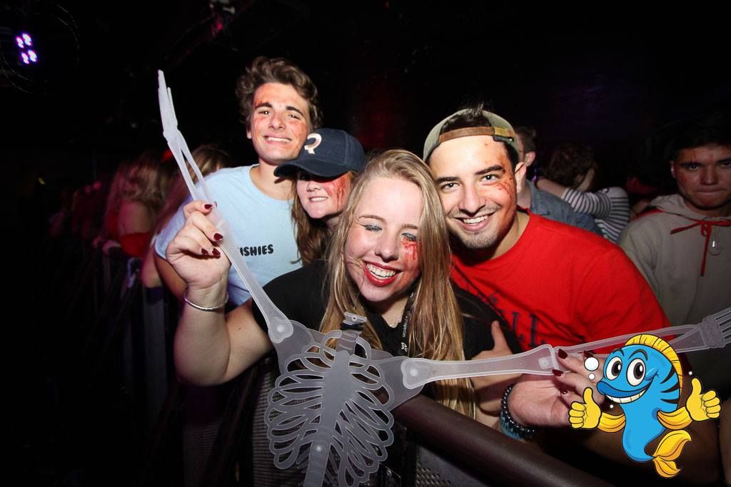 Image may contain: Party, Crowd, Festival, Club, Human, Person, People