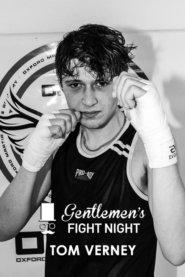 Image may contain: Finger, Boxing, Sports, Sport, Hand, Face, Skin, Arm, Human, Person