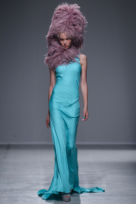 GARETH PUGH COLOUR