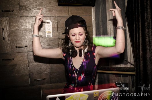dj