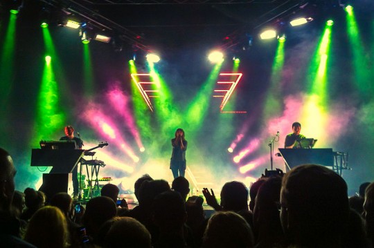 Chvrches_-_Live_at_Columbiahalle_(2014)