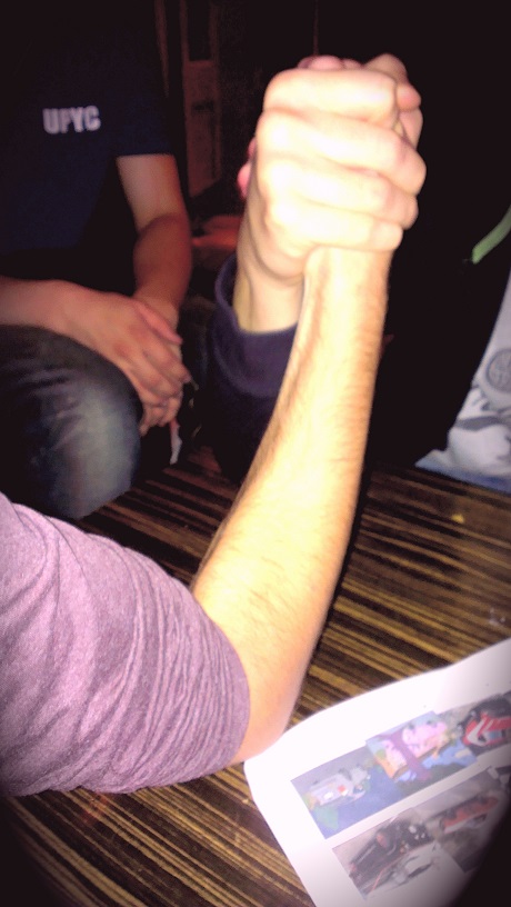 Arm Wrestle 2