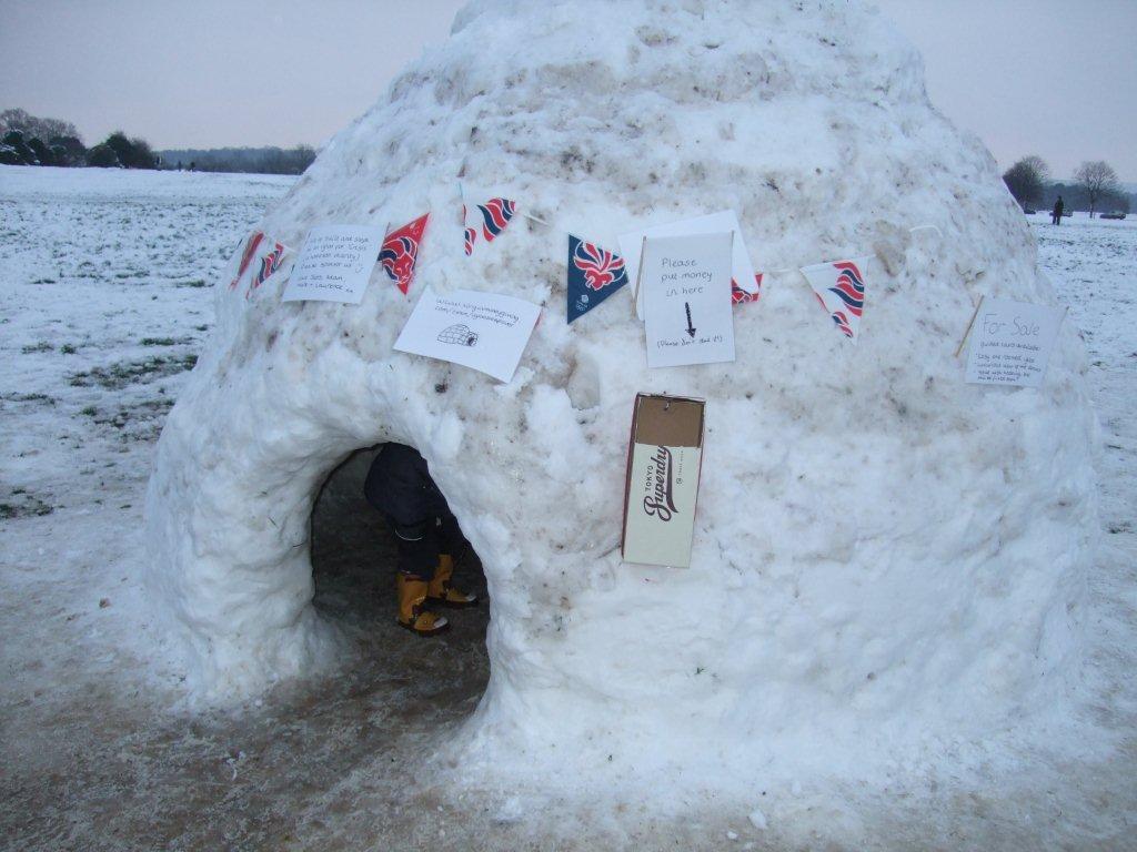 aint no party like an igloo party! 027