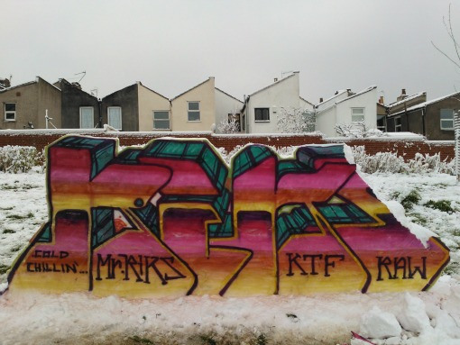 snow-graffiti-totterdown-bristol-1