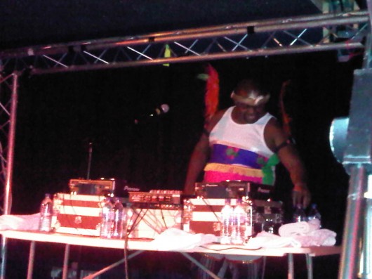 The Frontman - Nozinja