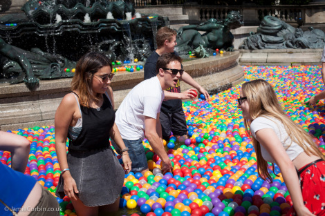 mission-why-not-fountain-ball-pit-063