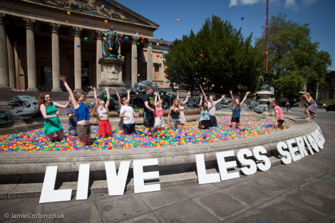 mission-why-not-fountain-ball-pit-068