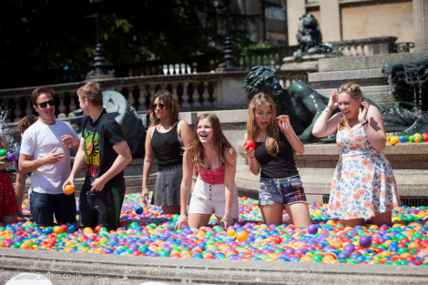 mission-why-not-fountain-ball-pit-074