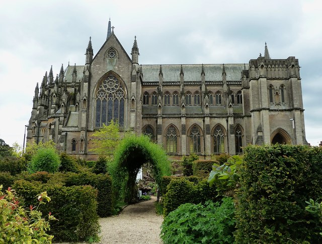 This is where Amelia sings  