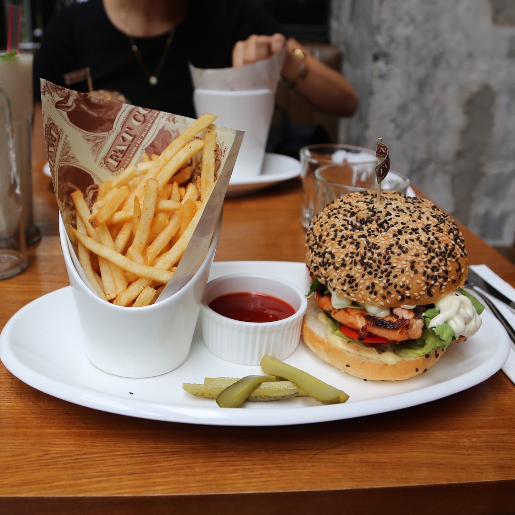 Some burger heaven in "Fat Cow Shanghai"