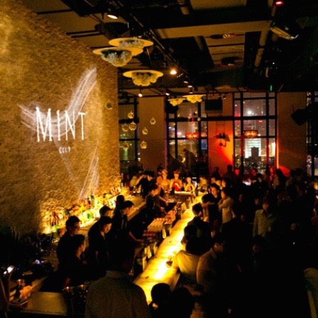 M1NT: a restaurant and club combined
