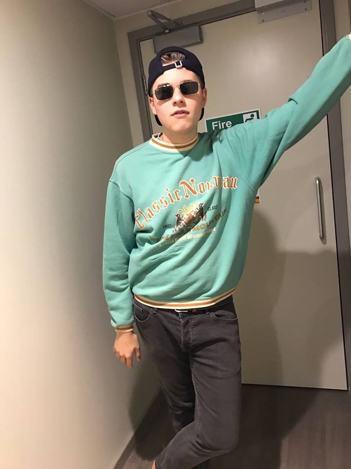 wavey-3