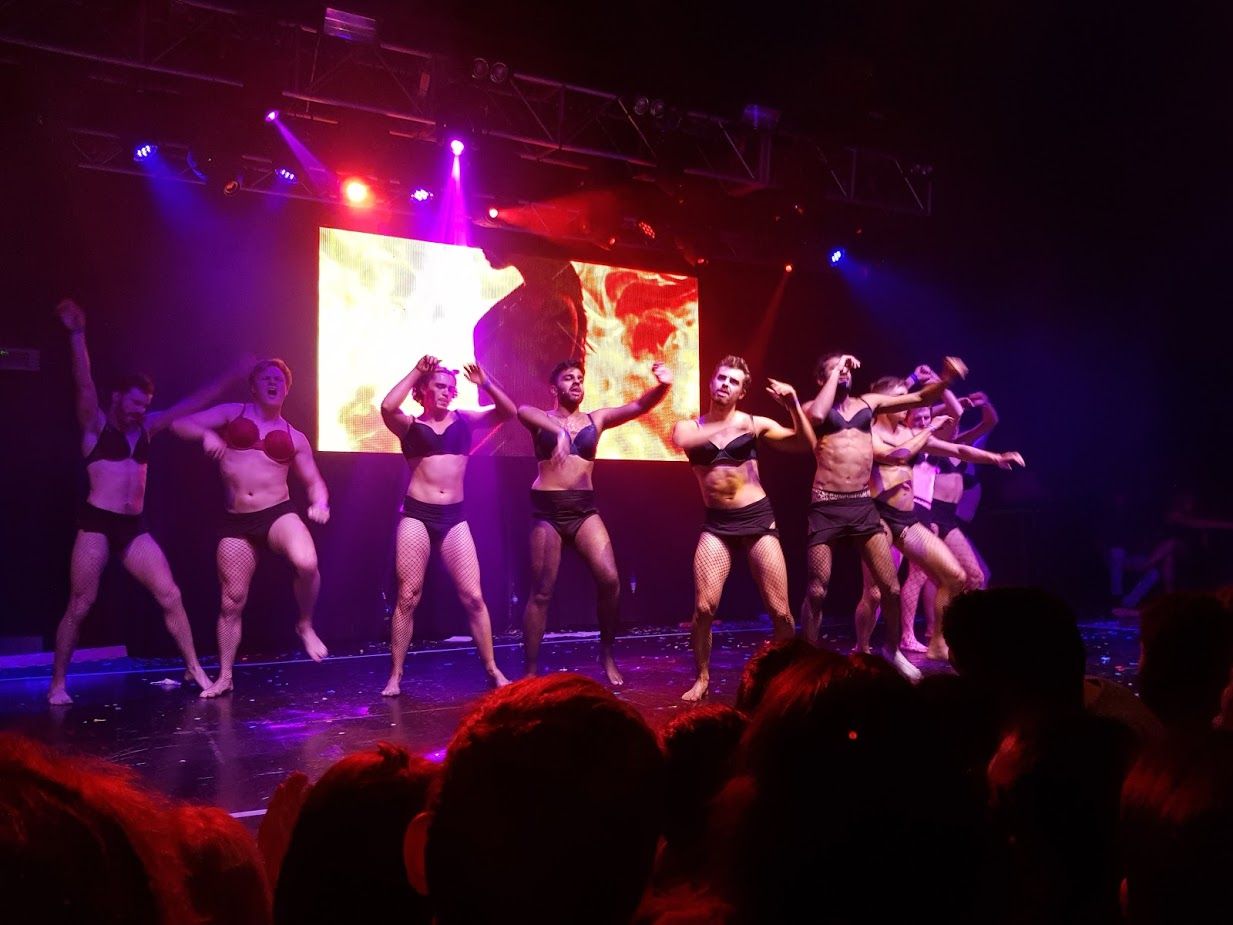 Image may contain: Night Life, Night Club, Club, Leisure Activities, Dance Pose, Dance, Stage