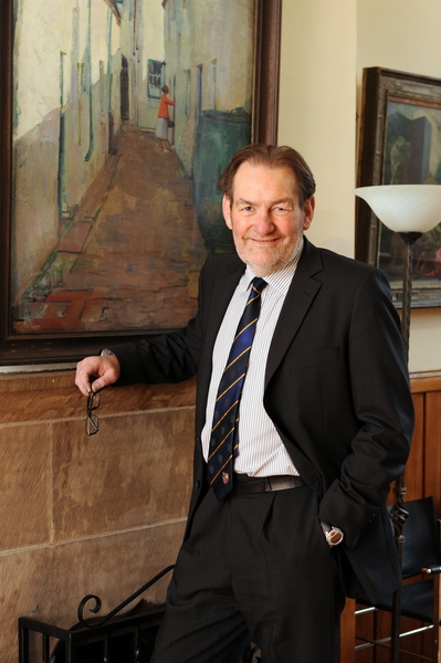 Sir Ian, stood in an art gallery deciding how best to confused students and lecturers