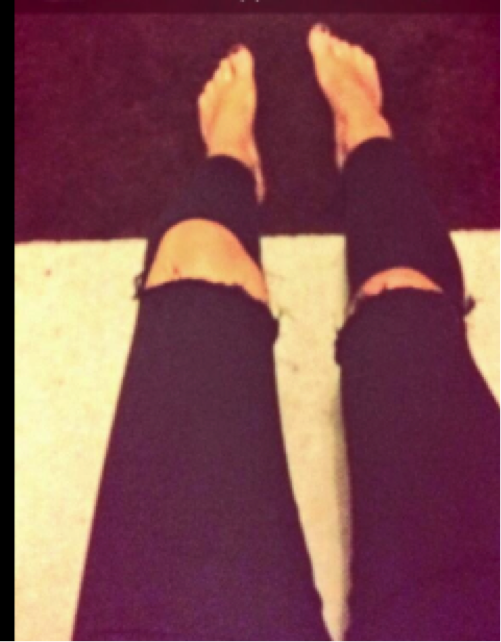 rippedskinnies