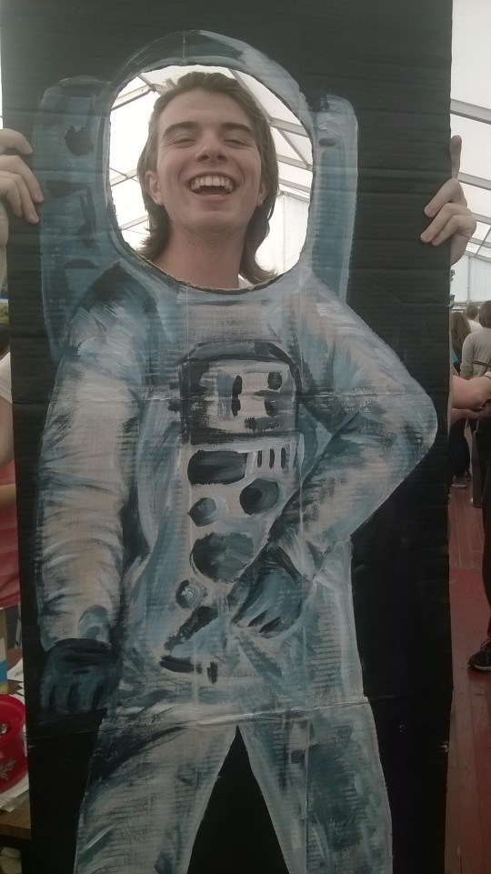 A free try at being a cardboard astronaut.