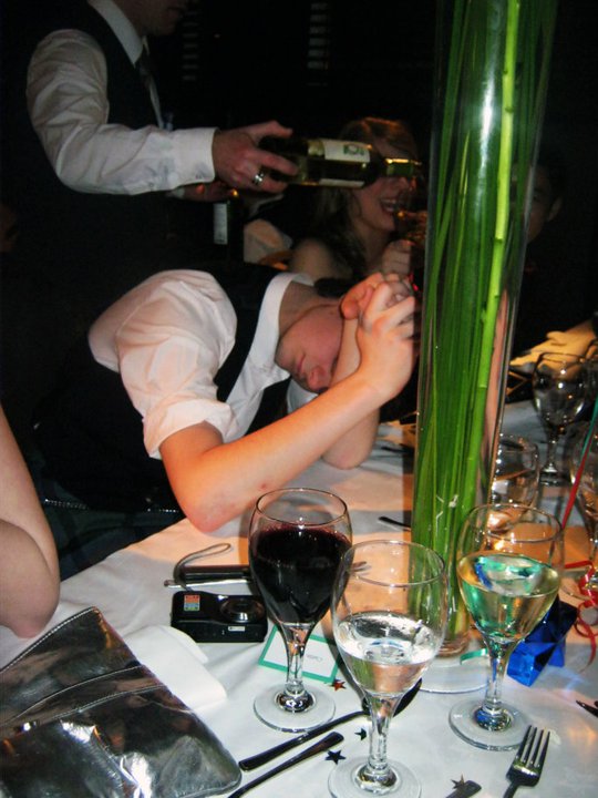 The warning signs were there, but the student still thought he'd get in and skite.