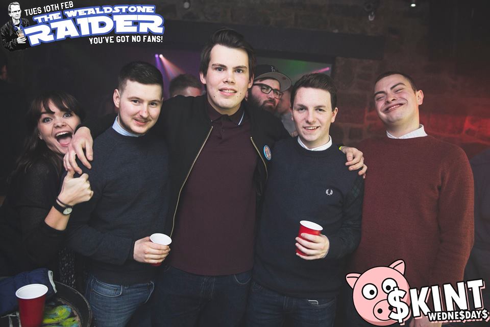 happiest and photobomb