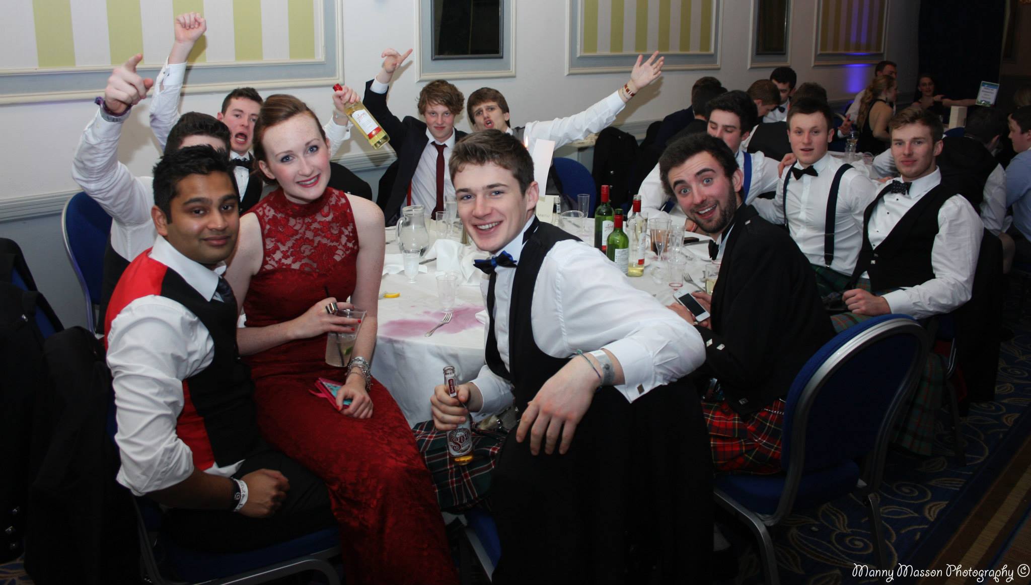 meesiest table
