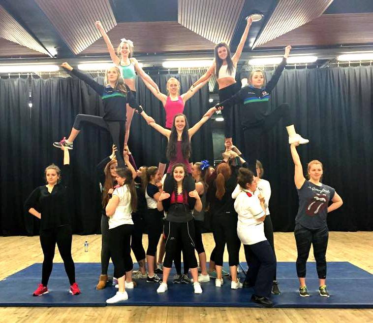 cheer1