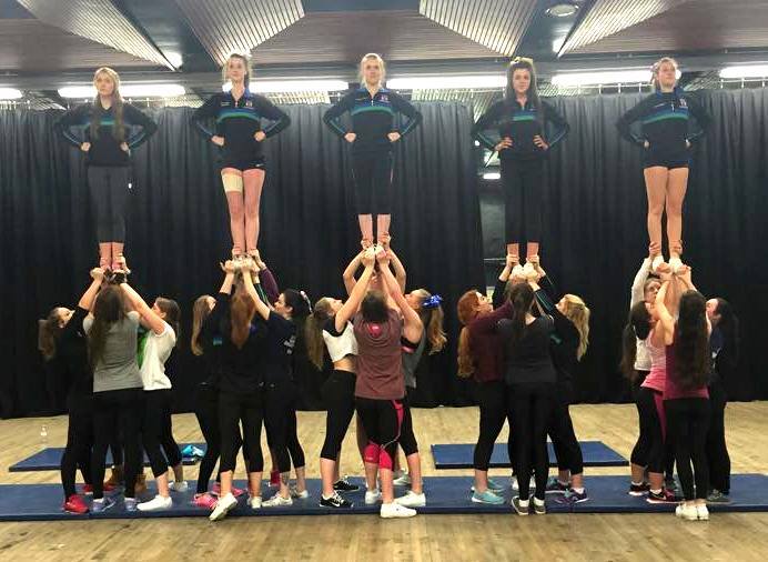 cheer2