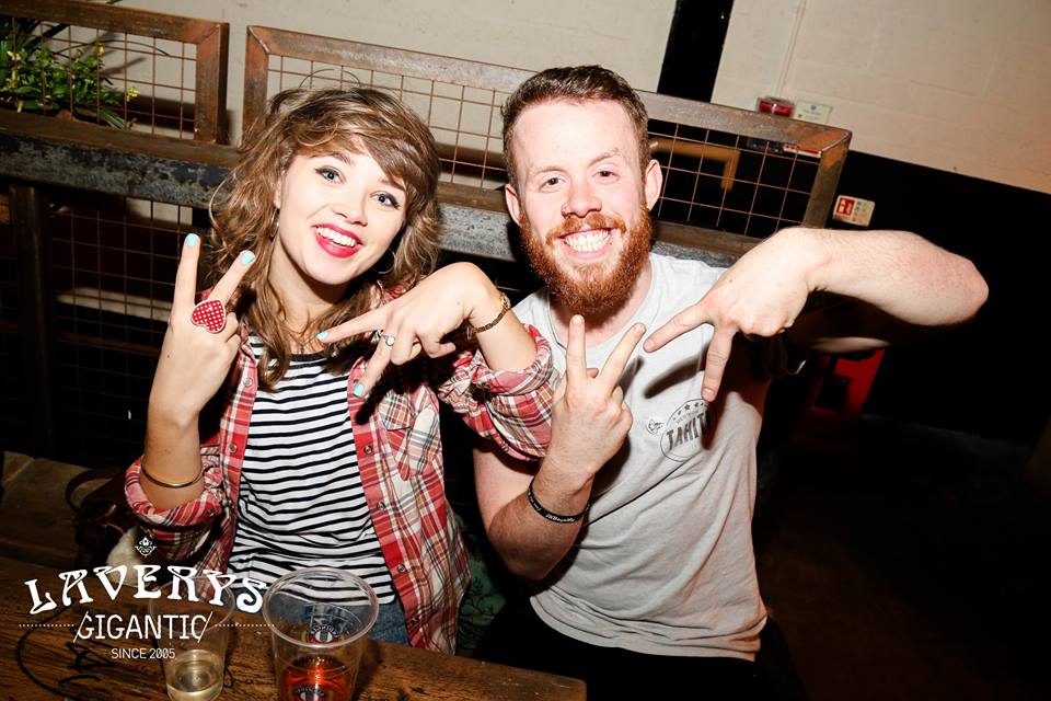 Throw up your gang signs!