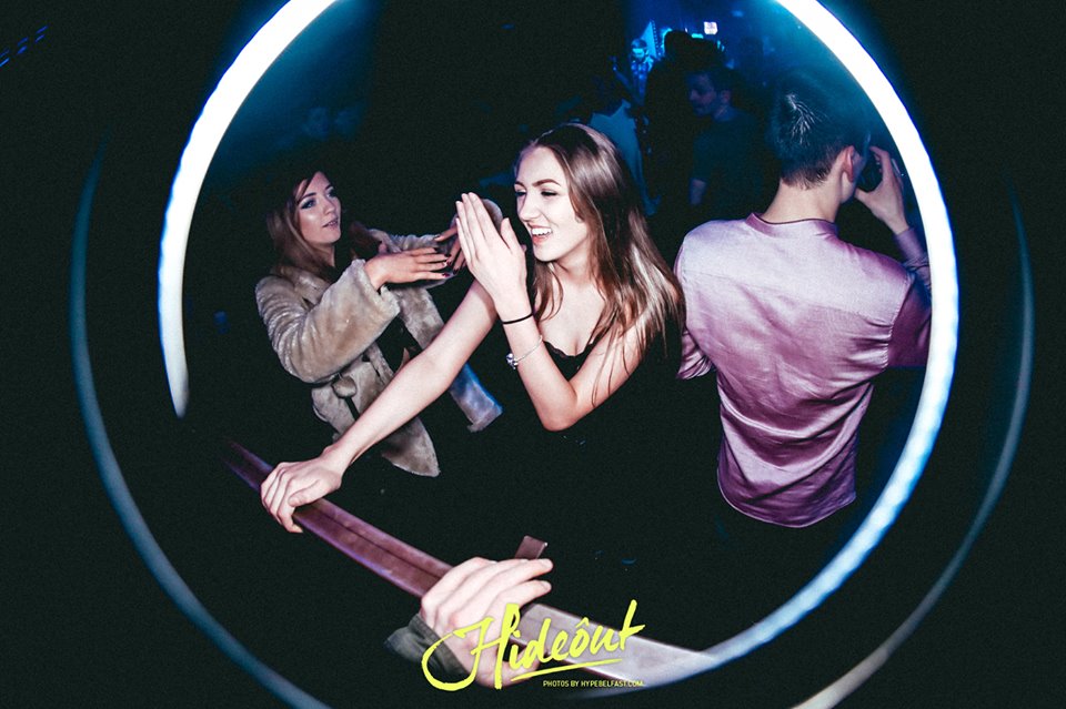 Bringing back the robot whilst the girl in the back is trying to make the zombie happen